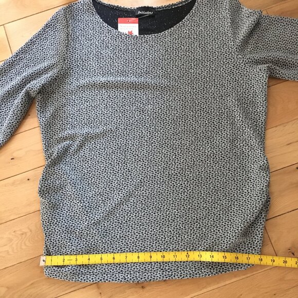 NWT Sparkly Rockstar Ruched Half Sleeve Top - Picture 11 of 13